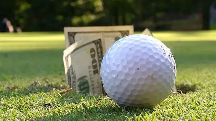 What is golf betting?